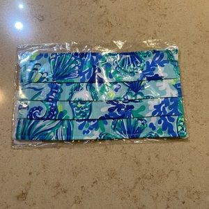 NWT Lilly Pulitzer Mask